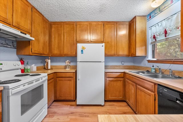 2305 Gilbert Circle, Arlington, TX 76010