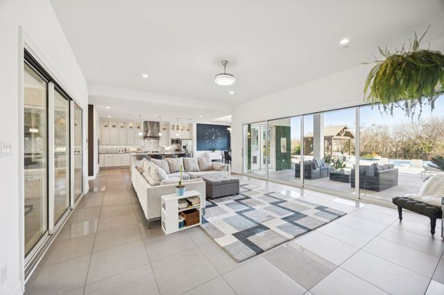 330 Bonham Boulevard, Fairview, TX 75069