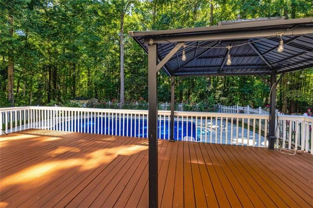 217 Windermere Circle, Newnan, GA 30265