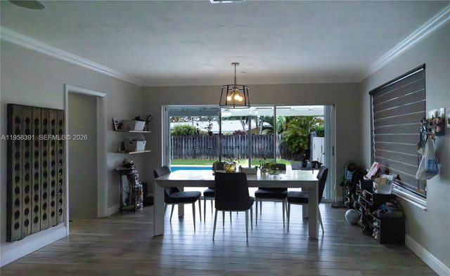 12415 SW 93rd Ct, Miami, FL 33176