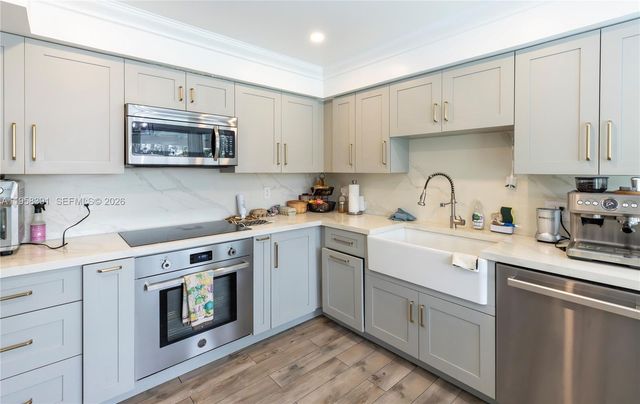 12415 SW 93rd Ct, Miami, FL 33176