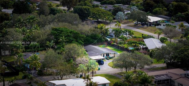 12415 SW 93rd Ct, Miami, FL 33176