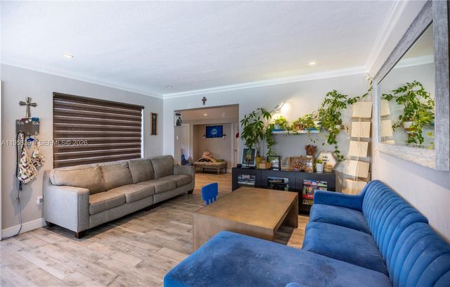 12415 SW 93rd Ct, Miami, FL 33176