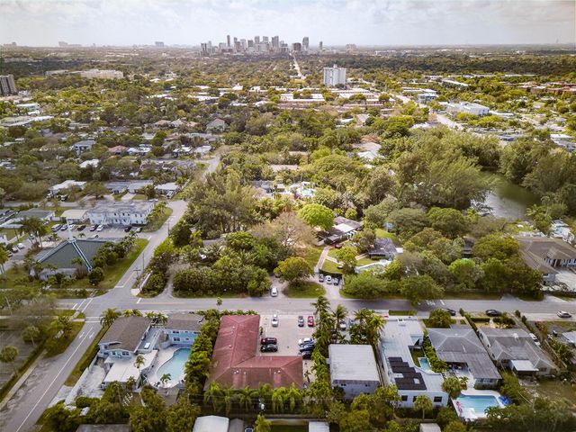 51 NE 24th Street 4, Wilton Manors, FL 33305