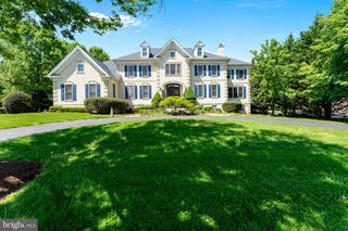 1445 MAYHURST BLVD, Mclean, VA 22102