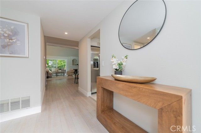 14 Gumwood, Irvine, CA 92612