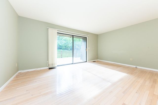 758 Greenhills Drive, Ann Arbor, MI 48105