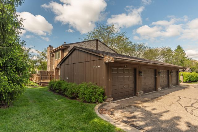 758 Greenhills Drive, Ann Arbor, MI 48105