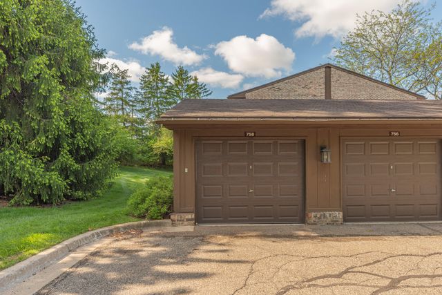 758 Greenhills Drive, Ann Arbor, MI 48105