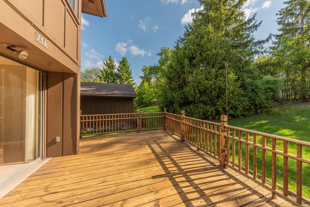 758 Greenhills Drive, Ann Arbor, MI 48105