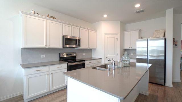 733 Alden Drive, Princeton, TX 75407