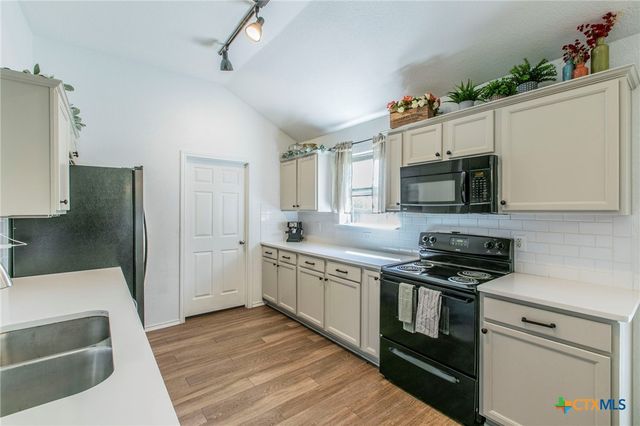 7307 Upland Bend Drive, Temple, TX 76502