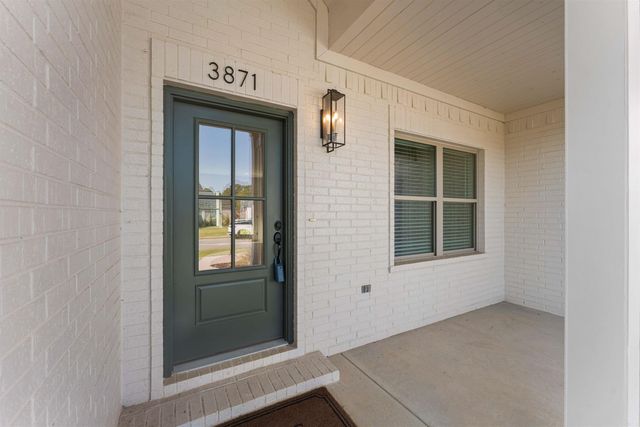 3871 Spencer Crossing Dr, Benton, AR 72019