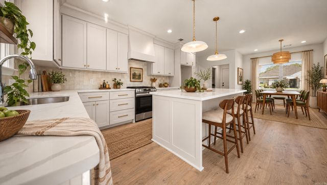 3871 Spencer Crossing Dr, Benton, AR 72019