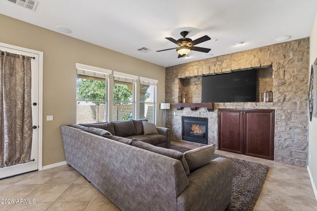 13700 W JESSE RED Drive, Peoria, AZ 85383