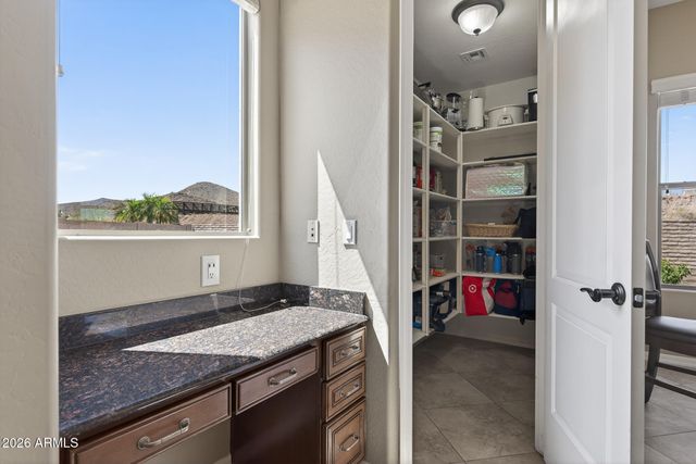 13700 W JESSE RED Drive, Peoria, AZ 85383