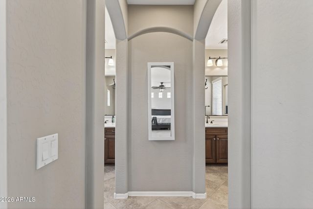 13700 W JESSE RED Drive, Peoria, AZ 85383