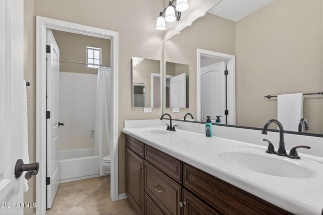 13700 W JESSE RED Drive, Peoria, AZ 85383