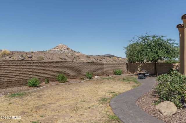 13700 W JESSE RED Drive, Peoria, AZ 85383