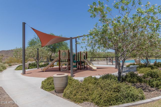 13700 W JESSE RED Drive, Peoria, AZ 85383