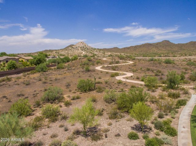 13700 W JESSE RED Drive, Peoria, AZ 85383