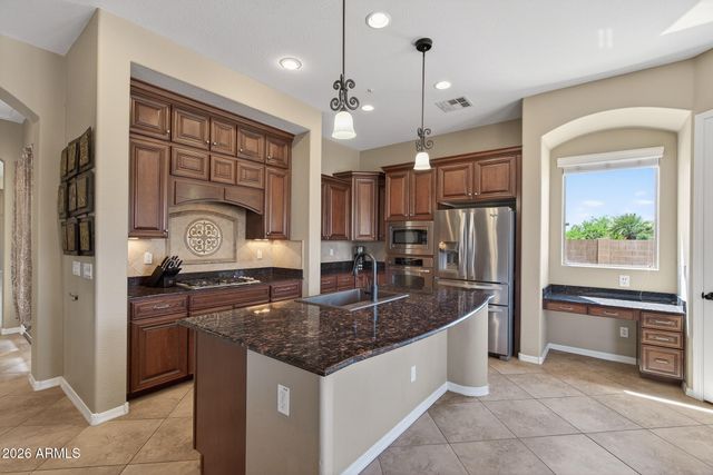 13700 W JESSE RED Drive, Peoria, AZ 85383