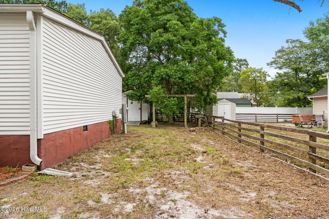 1319 Woodcrest Road, Southport, NC 28461