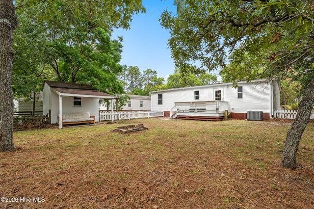 1319 Woodcrest Road, Southport, NC 28461