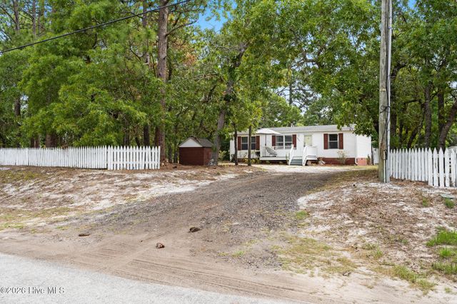 1319 Woodcrest Road, Southport, NC 28461