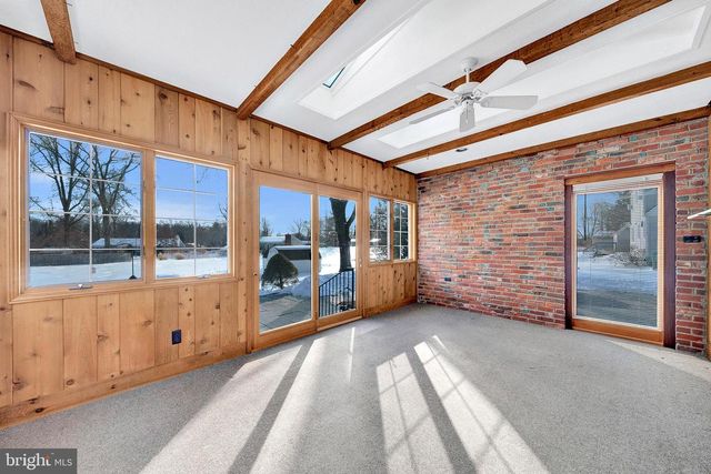 112 SEARCH AVE, Pennington, NJ 08534