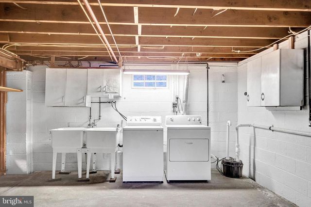 112 SEARCH AVE, Pennington, NJ 08534