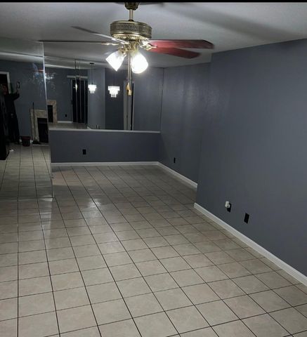 9700 Leawood Boulevard 1413, Houston, TX 77099