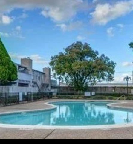 9700 Leawood Boulevard 1413, Houston, TX 77099