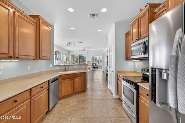 29848 N GECKO Trail, San Tan Valley, AZ 85143