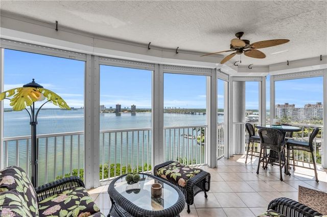 4137 Bay Beach LN 585, Fort Myers Beach, FL 33931