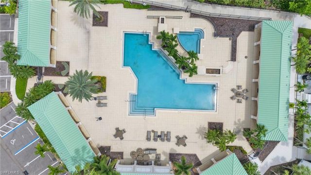 4137 Bay Beach LN 585, Fort Myers Beach, FL 33931