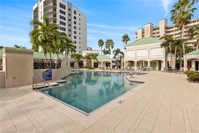 4137 Bay Beach LN 585, Fort Myers Beach, FL 33931