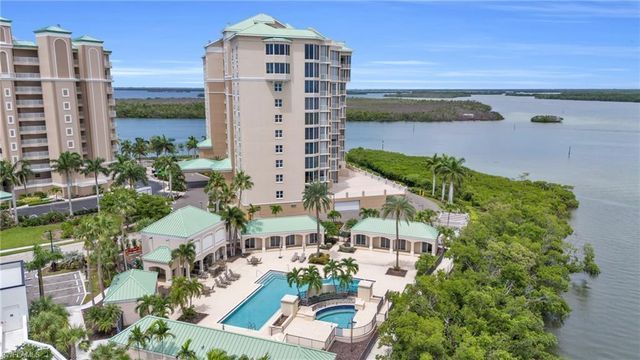 4137 Bay Beach LN 585, Fort Myers Beach, FL 33931