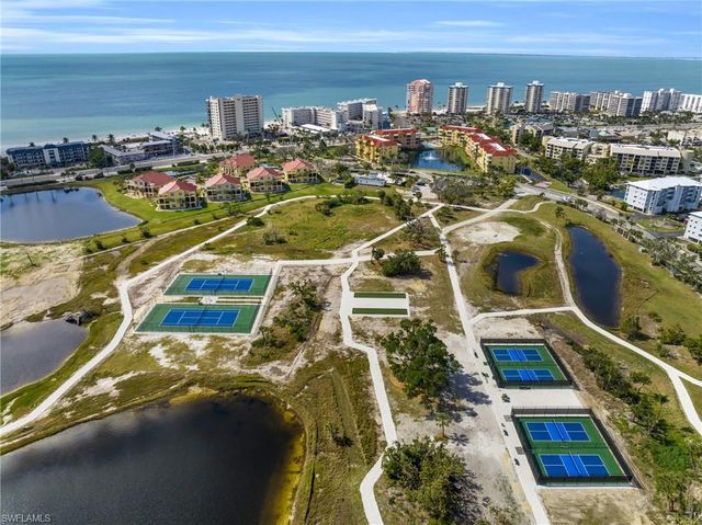4137 Bay Beach LN 585, Fort Myers Beach, FL 33931