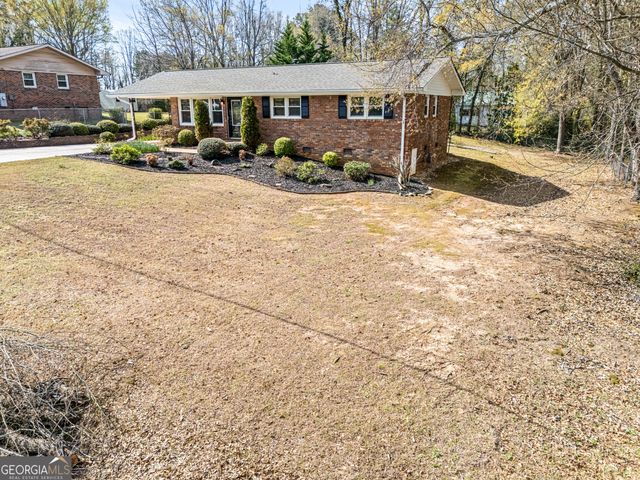 74 Briarwood Drive, Toccoa, GA 30577