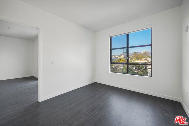 5800 Harold Way 319, Los Angeles, CA 90028