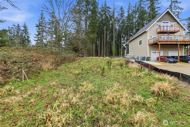 12120 S Clear Lake Road E, Eatonville, WA 98328