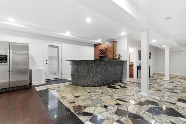 395 S Scott Street, Elmhurst, IL 60126