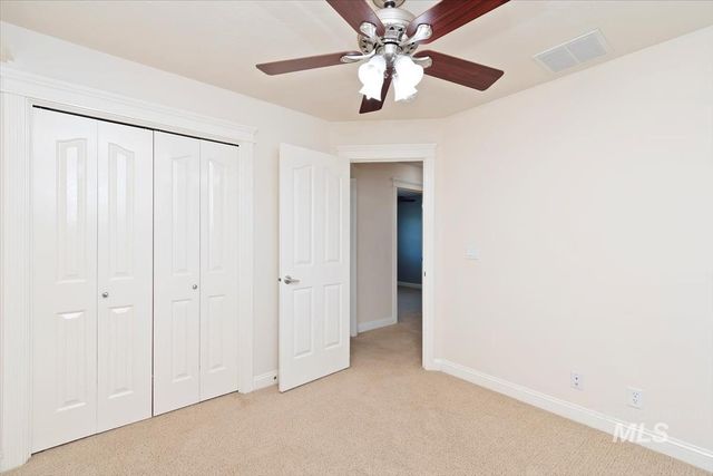 1800 SW Silverstone Ave, Mountain Home, ID 83647