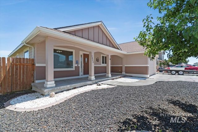 1800 SW Silverstone Ave, Mountain Home, ID 83647
