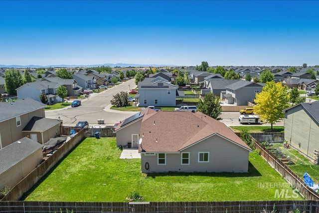 1800 SW Silverstone Ave, Mountain Home, ID 83647