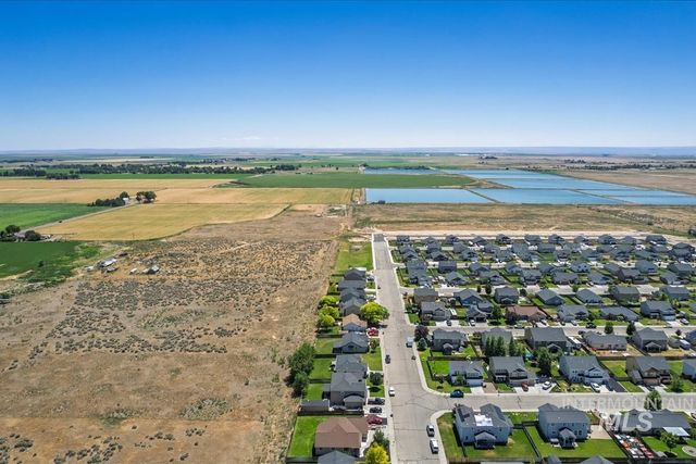 1800 SW Silverstone Ave, Mountain Home, ID 83647