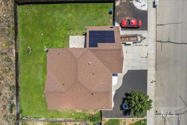 1800 SW Silverstone Ave, Mountain Home, ID 83647
