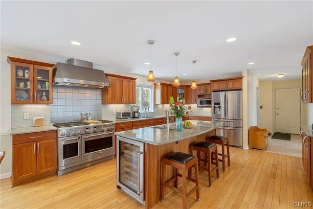 4881 Bentbrook Drive, Manlius, NY 13104