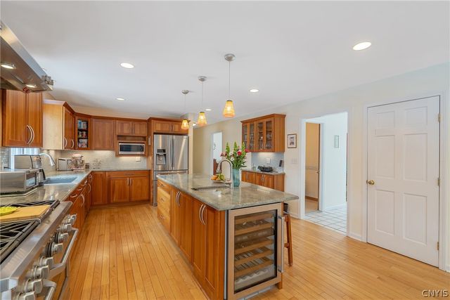 4881 Bentbrook Drive, Manlius, NY 13104